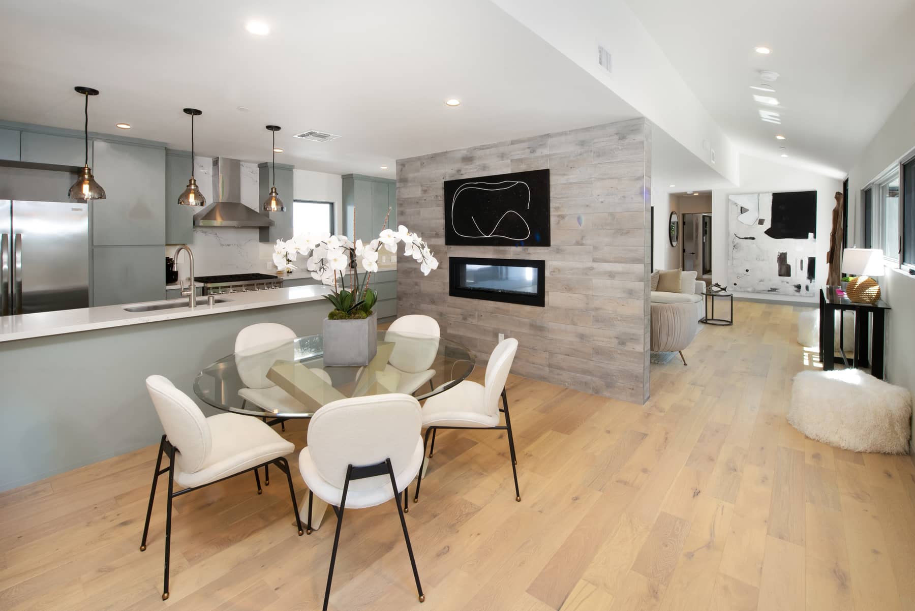 Stunning Modern in Beverly Hills with ADU