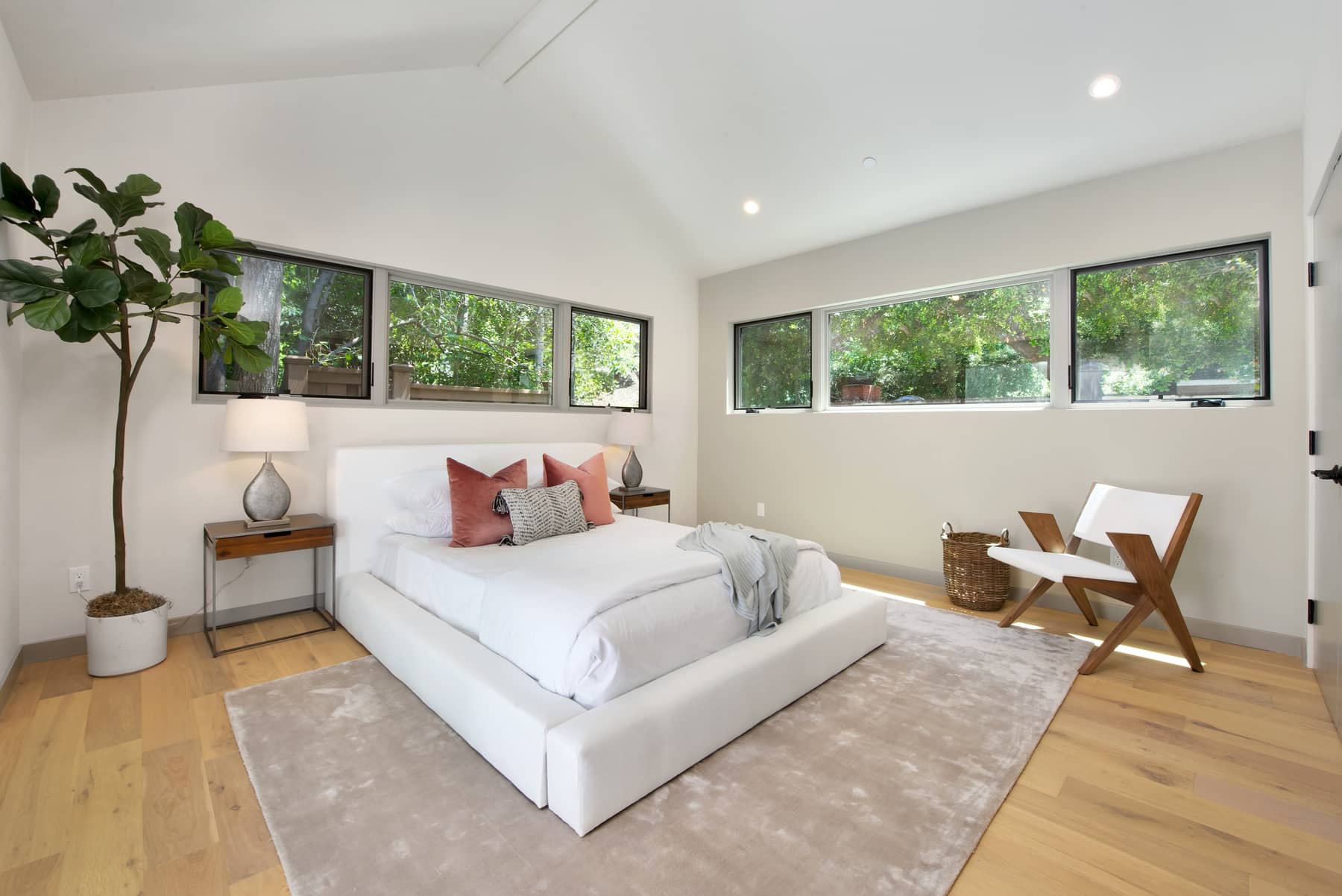 Stunning Modern in Beverly Hills with ADU