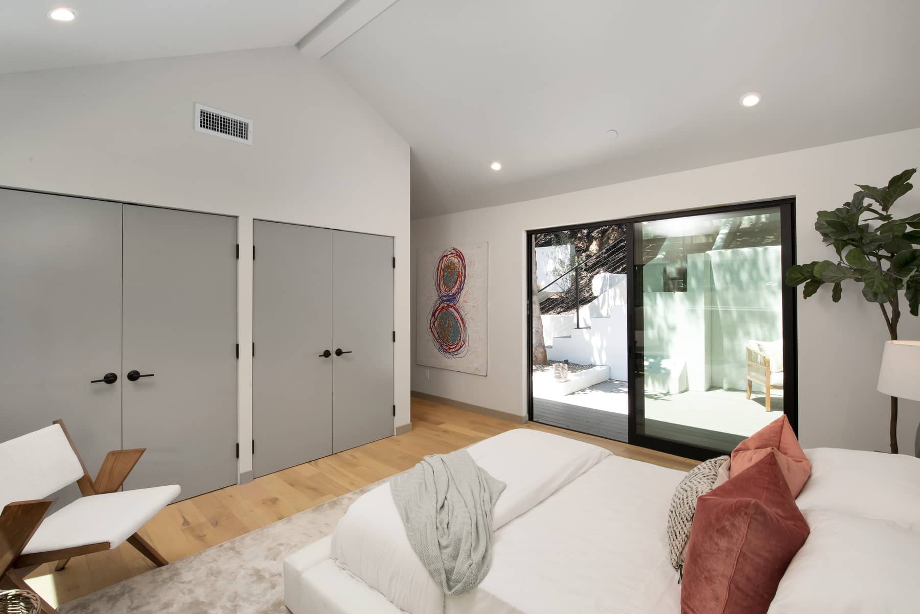 Stunning Modern in Beverly Hills with ADU