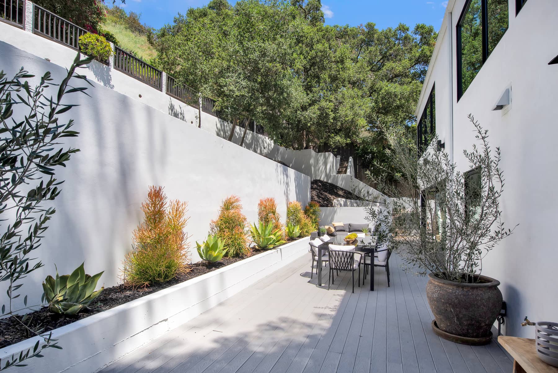 Stunning Modern in Beverly Hills with ADU