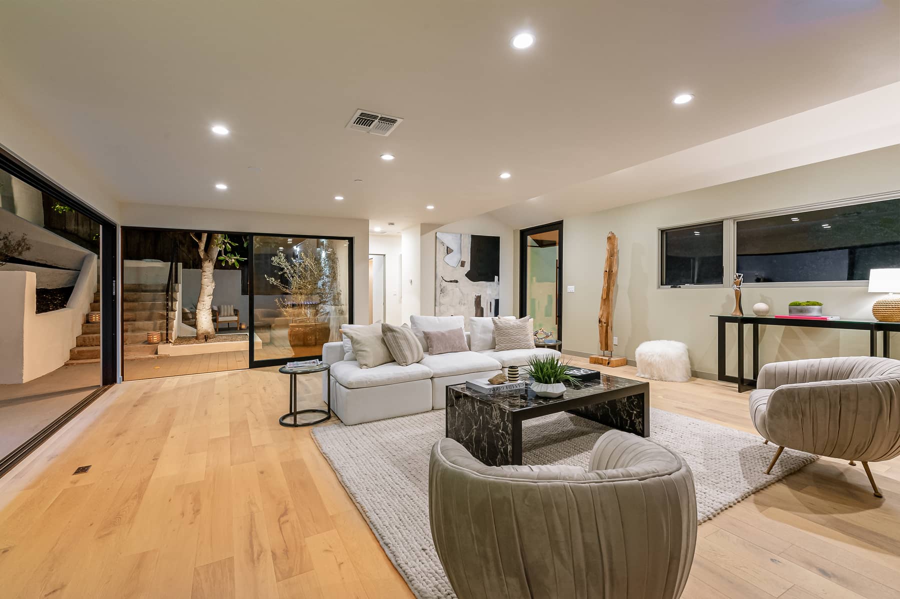 Stunning Modern in Beverly Hills with ADU