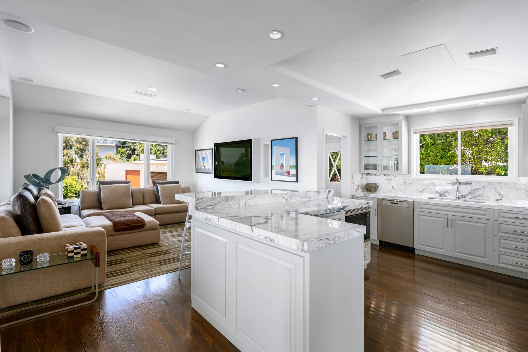 Sophisticated Bird Streets Traditional with Panoramic Views