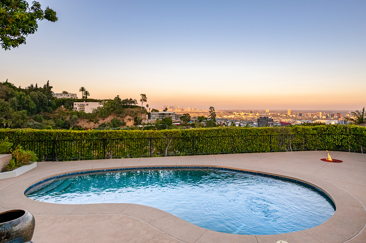 Sophisticated Bird Streets Traditional with Panoramic Views