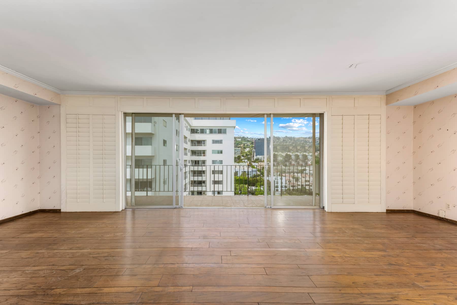 3,000+ Square Foot Penthouse Fixer at Doheny Plaza