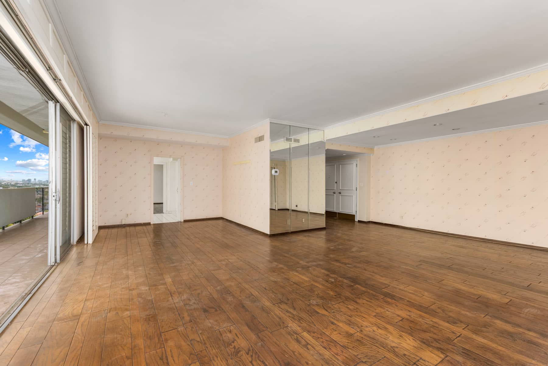 3,000+ Square Foot Penthouse Fixer at Doheny Plaza