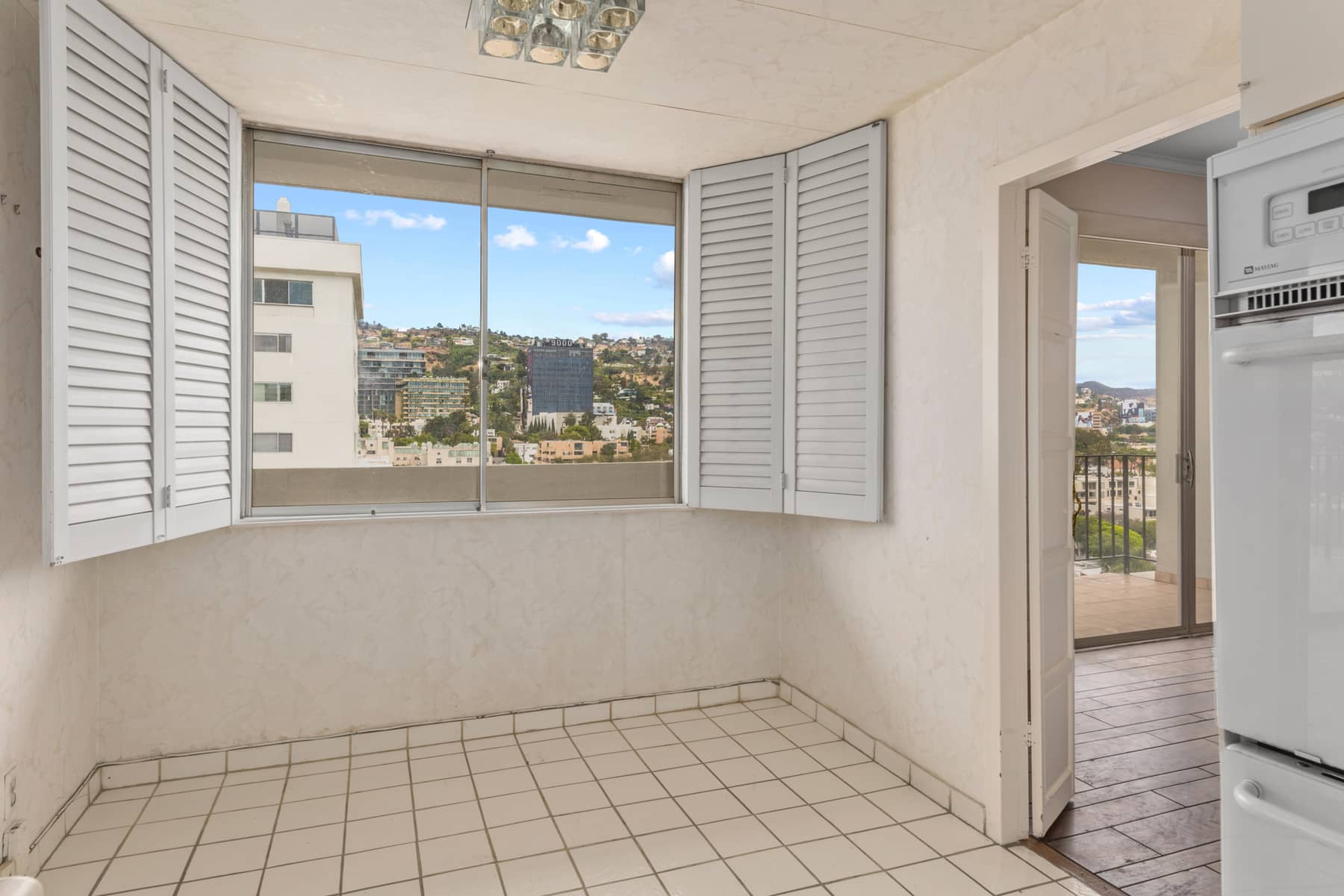 3,000+ Square Foot Penthouse Fixer at Doheny Plaza