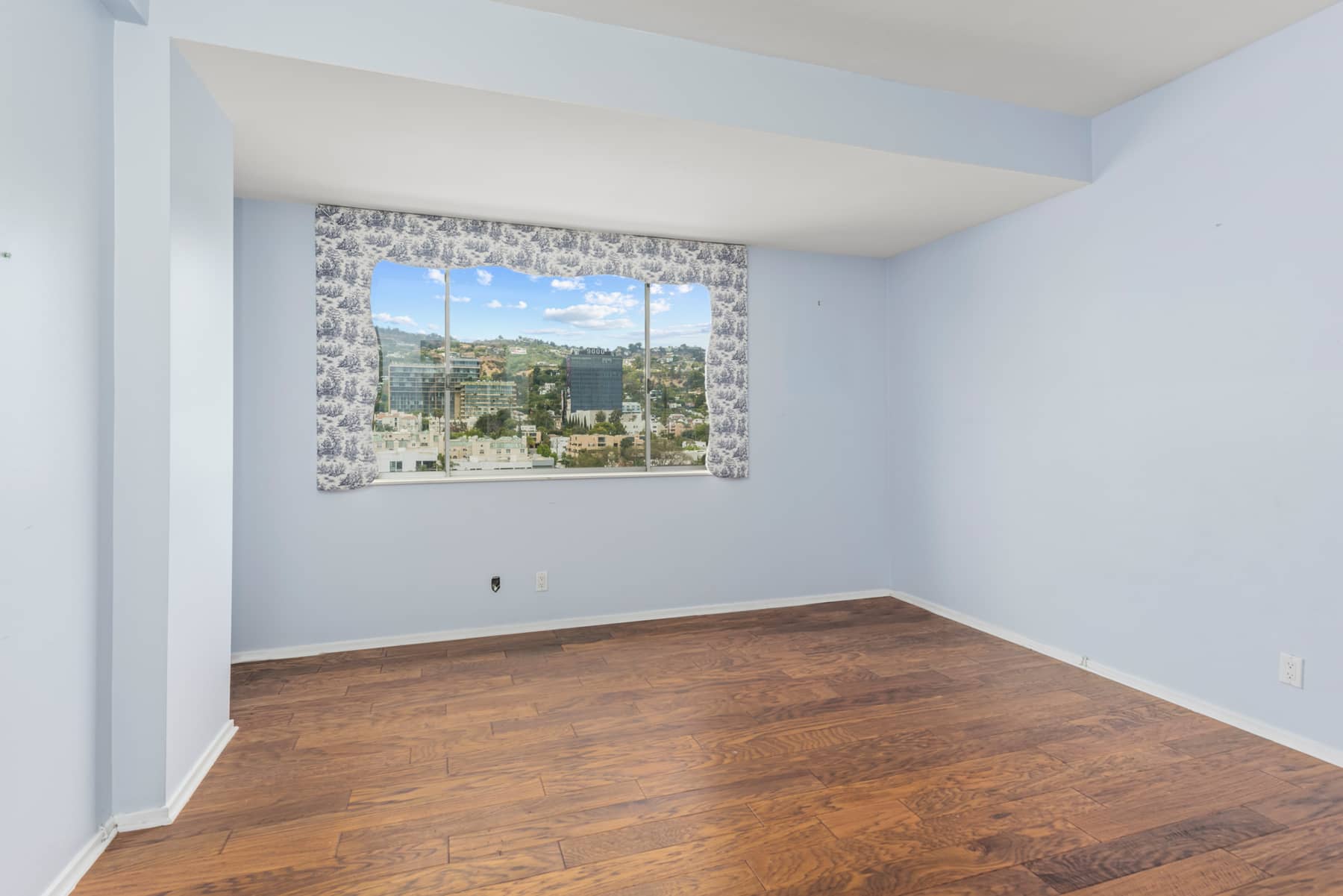 3,000+ Square Foot Penthouse Fixer at Doheny Plaza