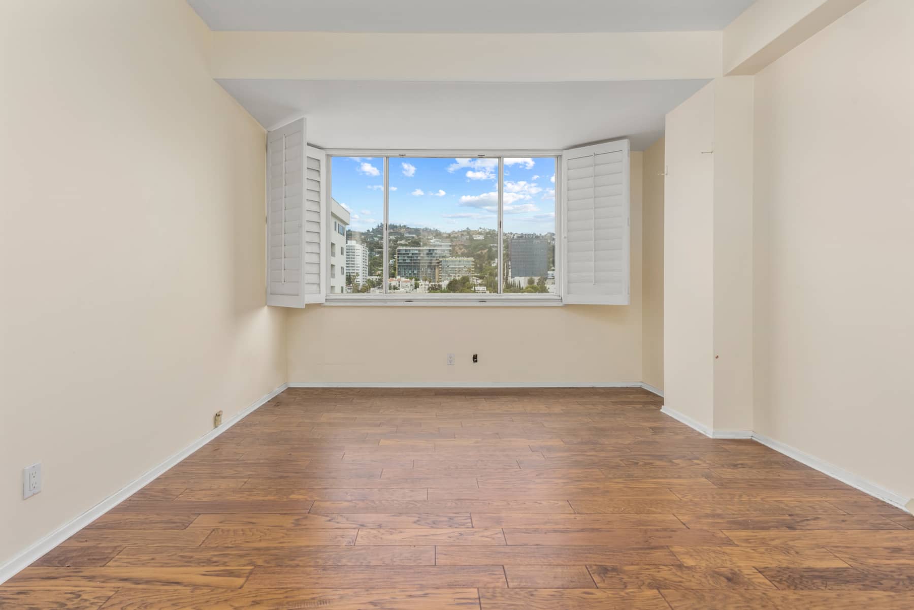3,000+ Square Foot Penthouse Fixer at Doheny Plaza