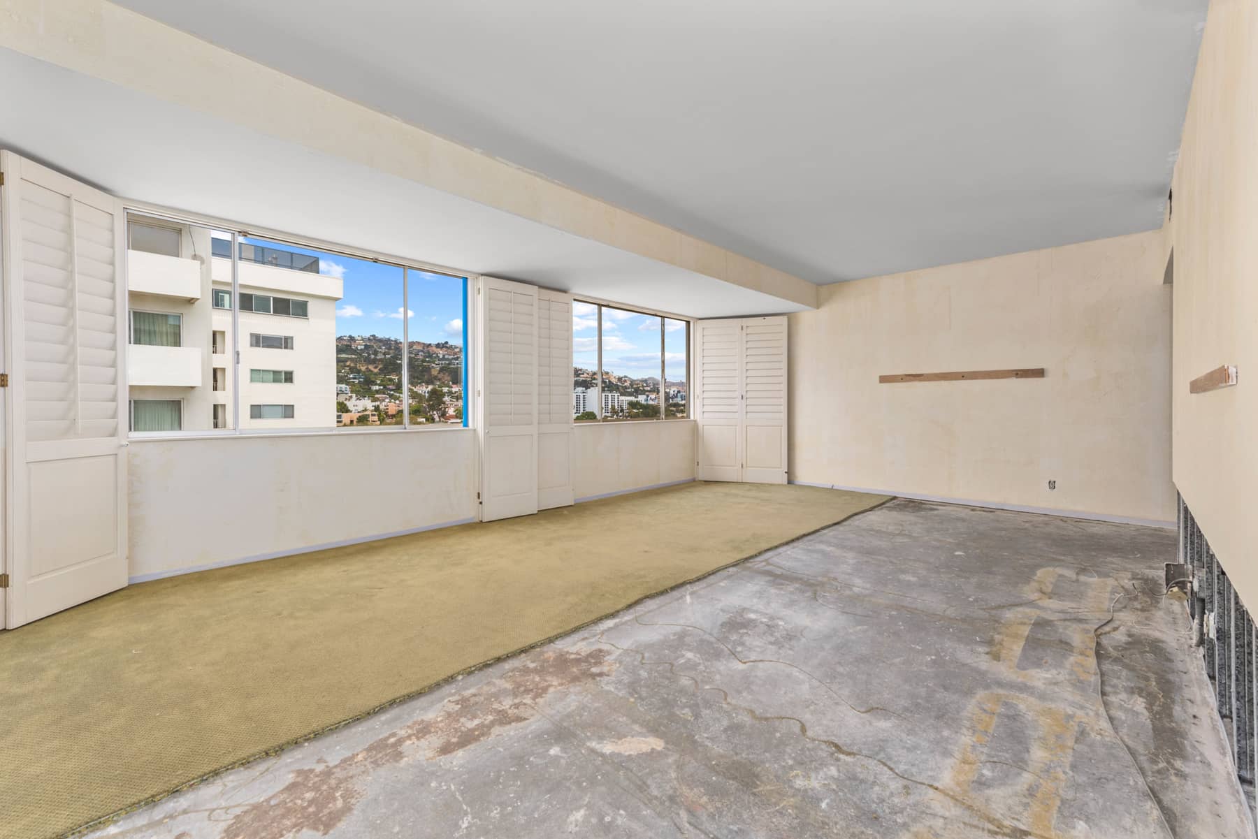 3,000+ Square Foot Penthouse Fixer at Doheny Plaza