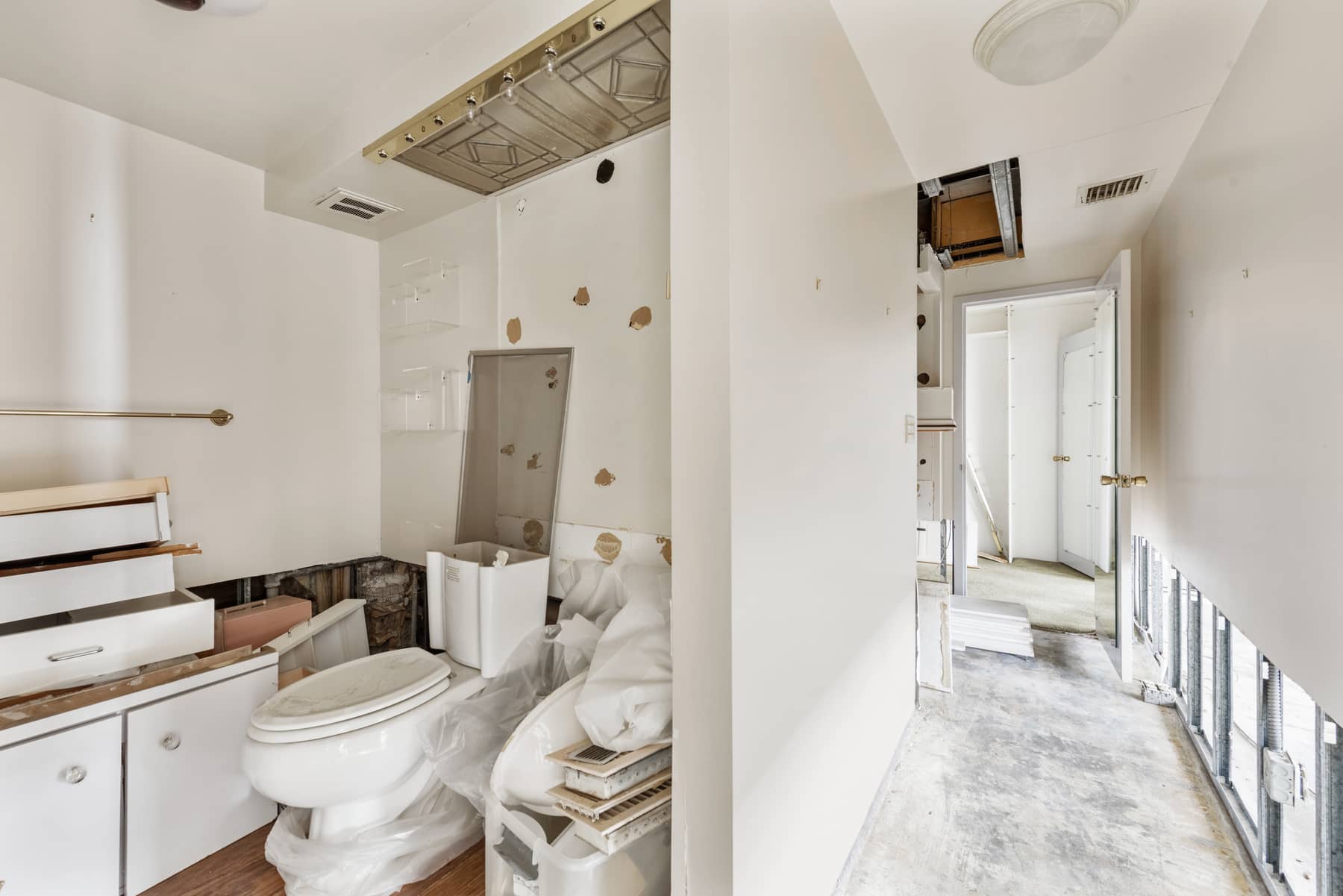 3,000+ Square Foot Penthouse Fixer at Doheny Plaza