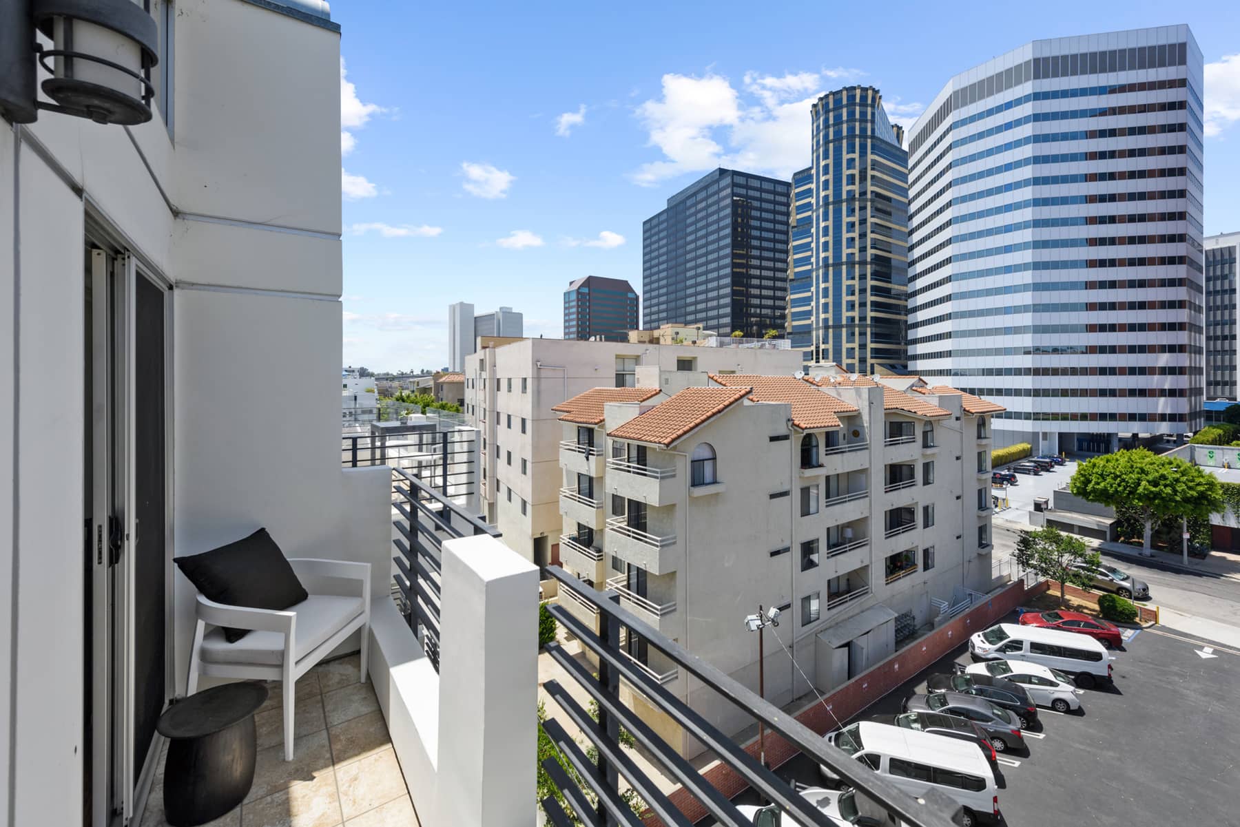 Stunning Contemporary Penthouse in Prime Westwood