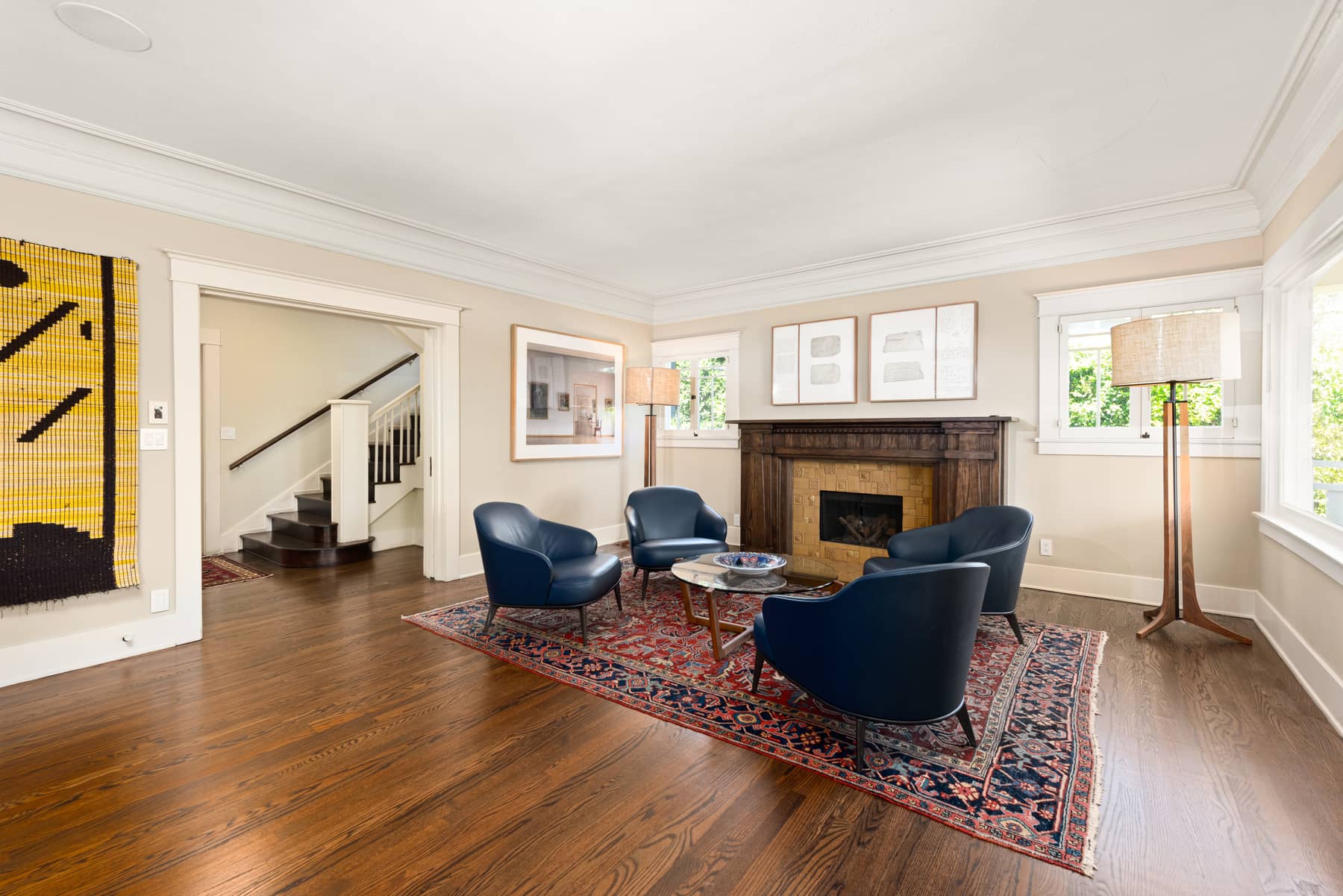 Top Quality Traditional with Pool and Guest House