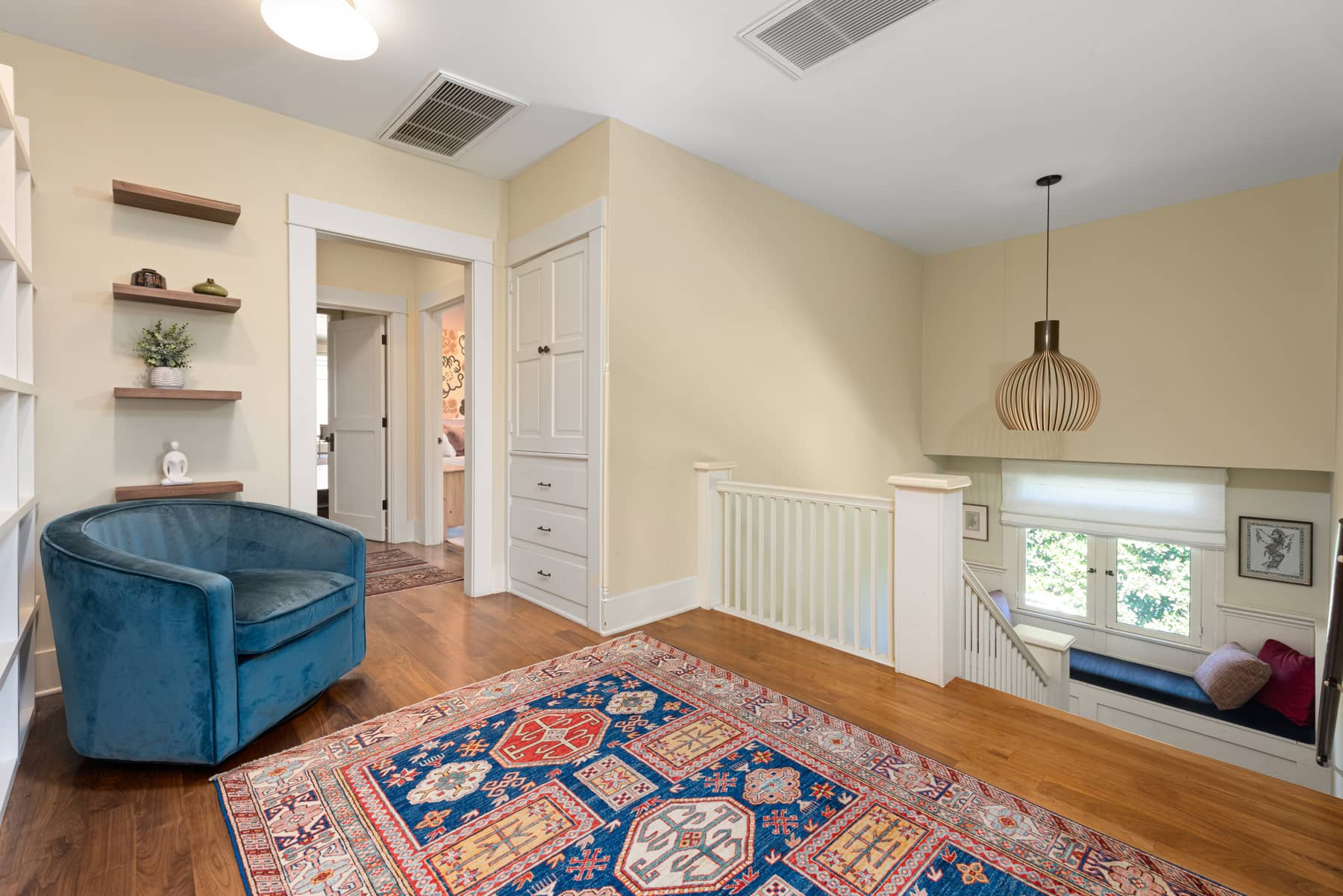 Top Quality Traditional with Pool and Guest House