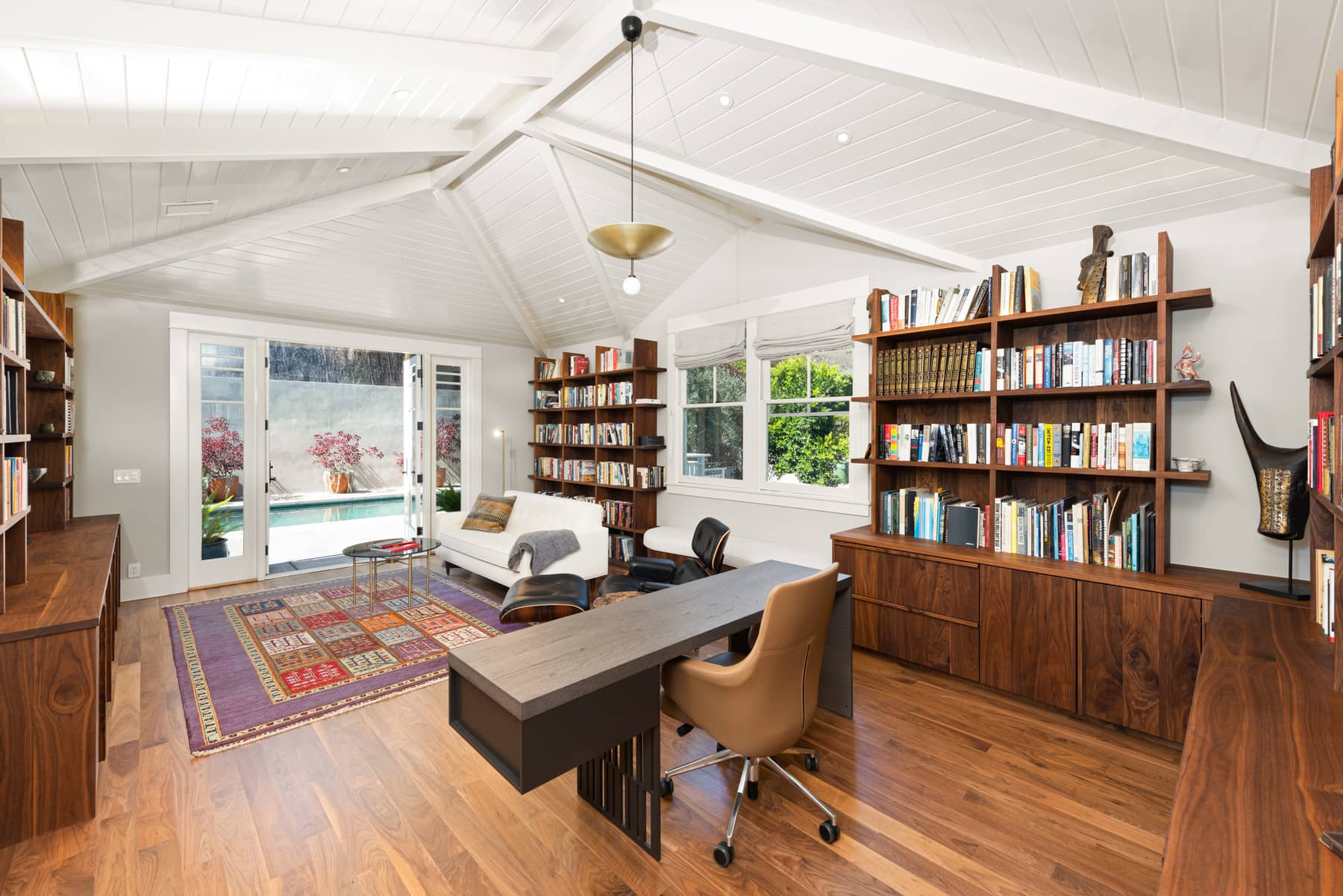 Top Quality Traditional with Pool and Guest House