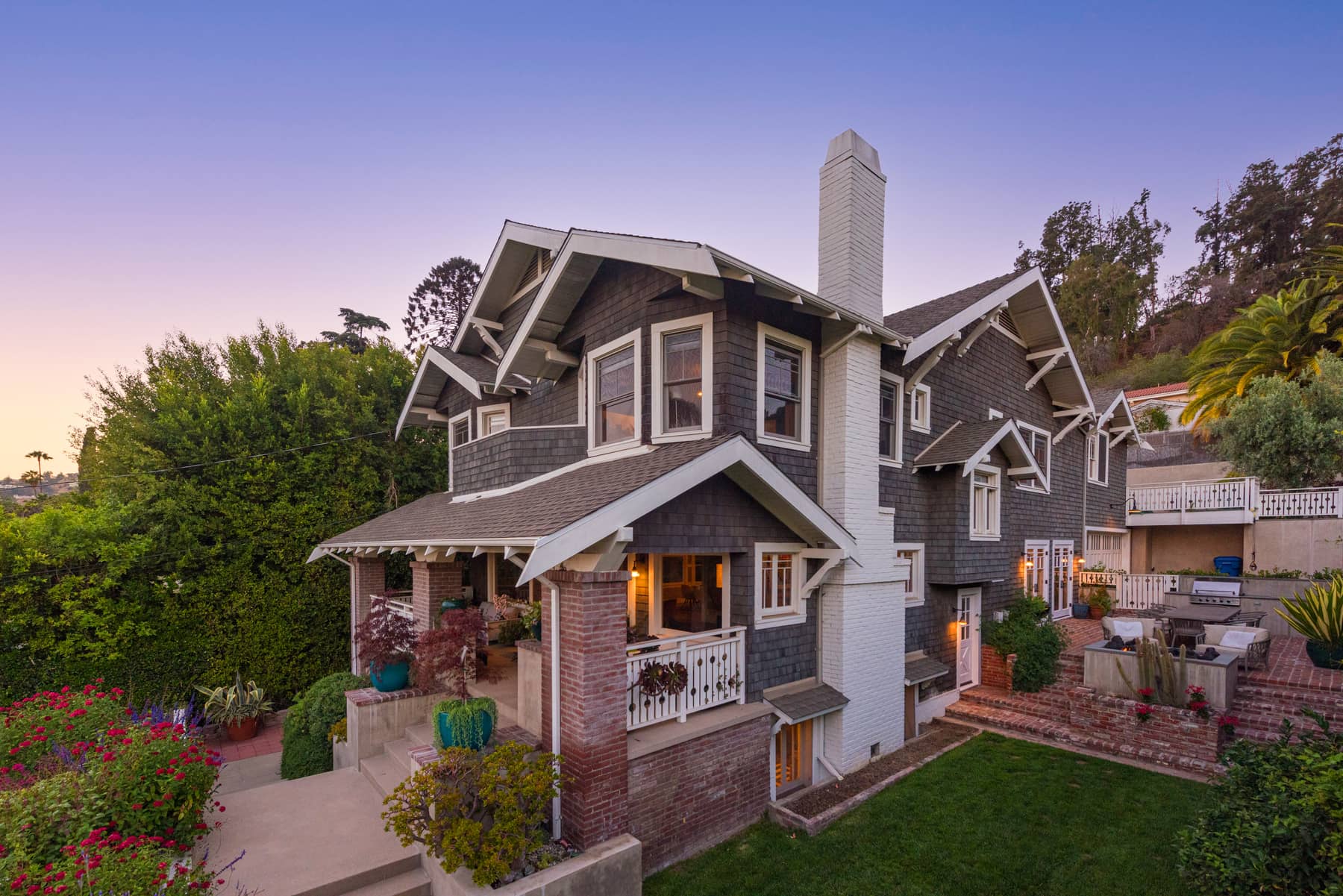 Top Quality Traditional with Pool and Guest House