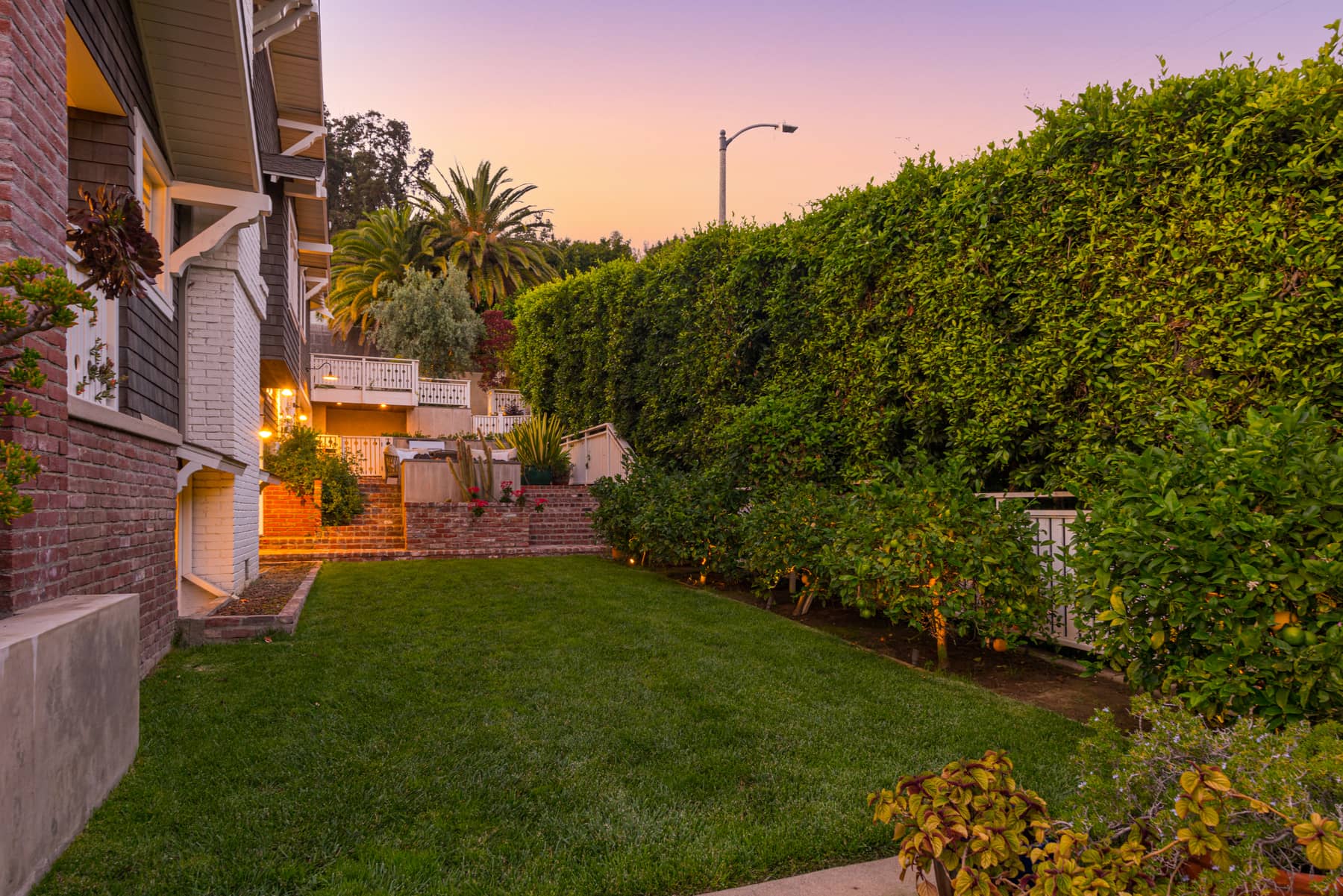Top Quality Traditional with Pool and Guest House